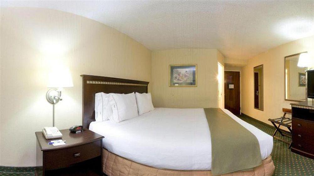 Holiday Inn Express Memphis Medical Center - Midtown By Ihg Exterior foto