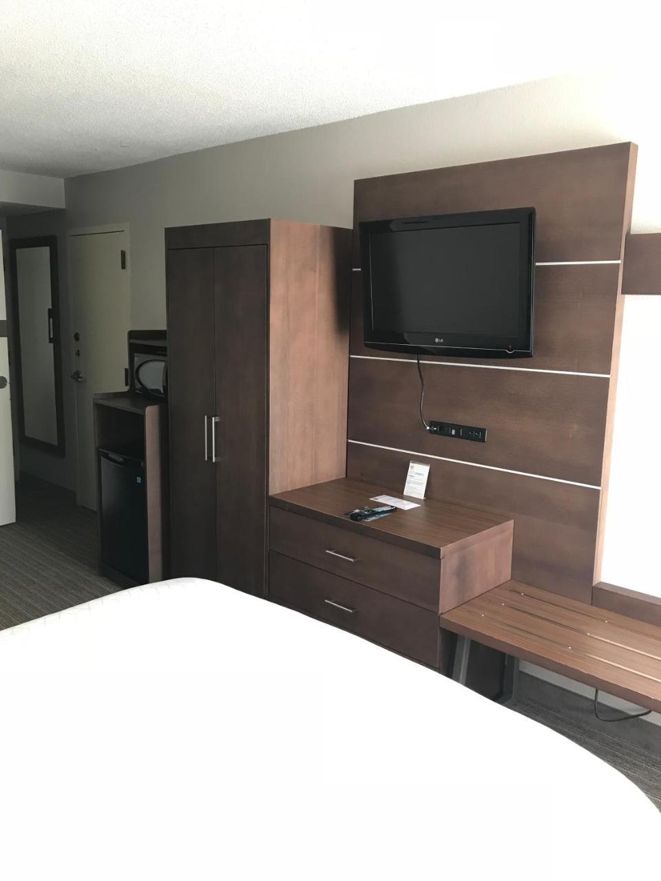 Holiday Inn Express Memphis Medical Center - Midtown By Ihg Exterior foto
